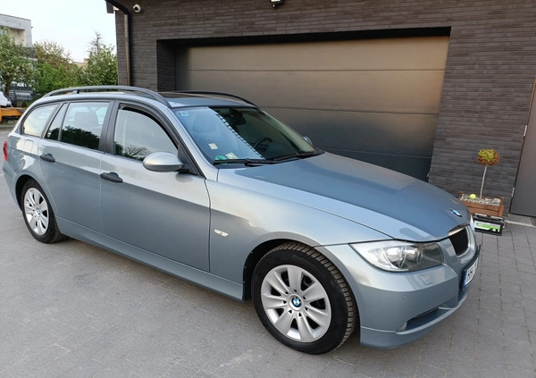 BMW Seria 3 cena 16950 przebieg: 271000, rok produkcji 2006 z Malbork małe 254